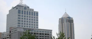 a featured image of How Much Do Movers Cost in Virginia Beach